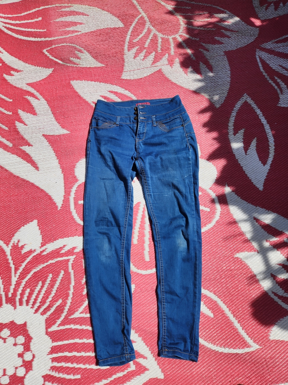 Wax Jean Women’s Skinny Jeans in Deep Blue
